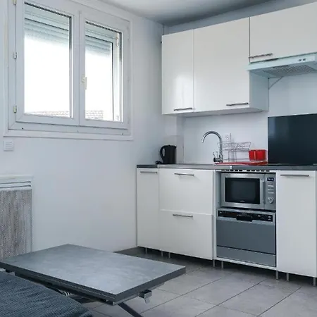 Riverside Apartman